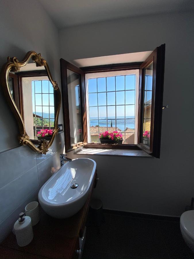 Appartamento La casa di Andrea Gardone Riviera Esterno foto