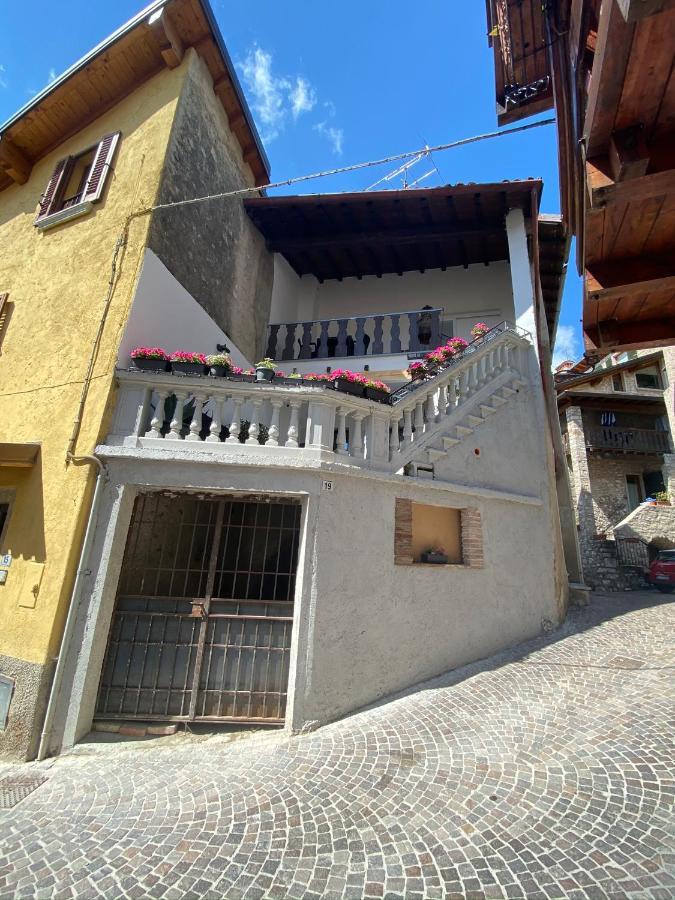 Appartamento La casa di Andrea Gardone Riviera Esterno foto